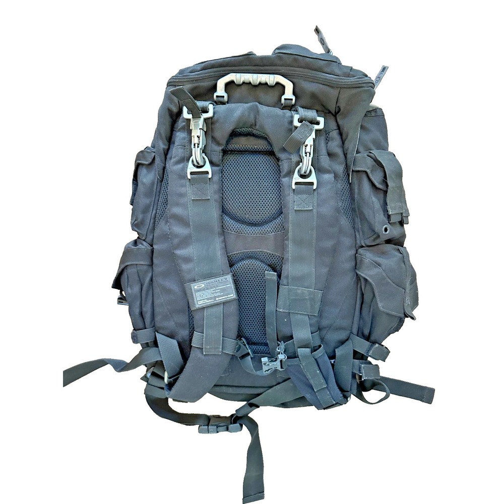 Oakley Mechanism Tactical Backpack Standard Issue Field Gear Gorpcore Rugged